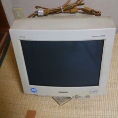 ソニー製トリニトロンカラーモニターＣＰＤ－１７ＳＦ９無償で譲ります。の画像