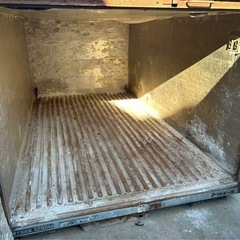 冷凍冷蔵車箱の画像