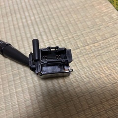 トヨタ　ボクシー　VOXY 60型取り外し品　ワイパーレバーの画像