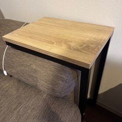 ニトリ　3人掛けソファ＋サイドテーブル　の画像