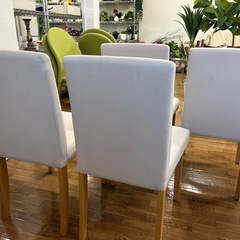 モダンスタイルダイニングチェア4脚の画像