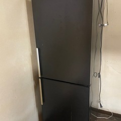 シャープ　冷蔵庫の画像