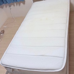 シングルベッド マットレス フレーム セットの画像