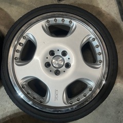 oz Racing 19インチ　8.5jの画像