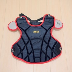 キャッチャー防具の画像