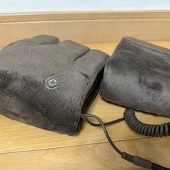 クッションなど2点の画像