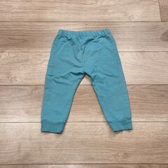 子供用ズボンの画像