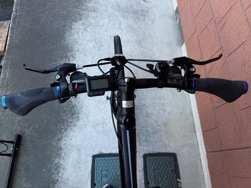 10km未満/ほぼ新車】電動クロスバイク TRANS MOBILLY 配送 e-UNIYU7016