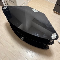 テレビ台　三角形　ガラス製の画像