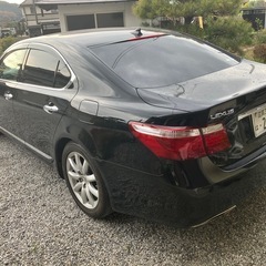 ★特別値引き！★ レクサスLS460 バージョンCの画像