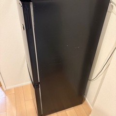 SHARP 2ドア冷蔵庫冷凍冷蔵庫 137L 中古品 シャープ2010年製 2ドアの画像