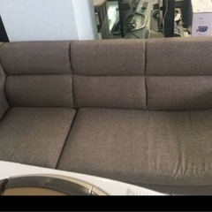 ★3人掛け　布張りソファ ロータイプ★の画像