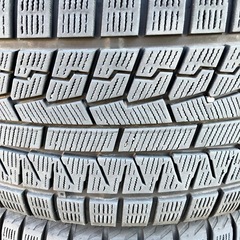 スタッドレスタイヤホイール4本セット245/40R19の画像