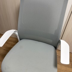 ニトリ◆オフィスチェア(OC105 GY/WH)の画像