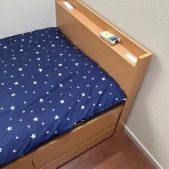 シングルベッドの画像