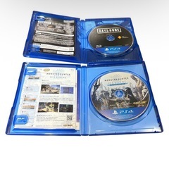 PS4 本体 500GB ジェットブラック 動作良好 ソフト2本付きの画像