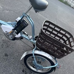 三輪電動アシストの画像