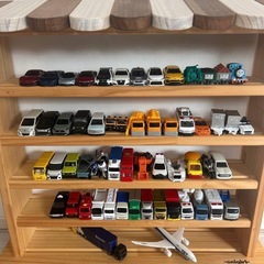 トミカ収納棚　トミカ　車　全58台　まとめ売り
の画像