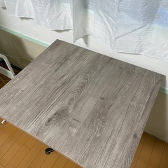 カフェテーブル 70cm×60cmの画像