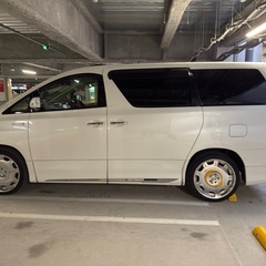 アルファードハイブリッドの画像