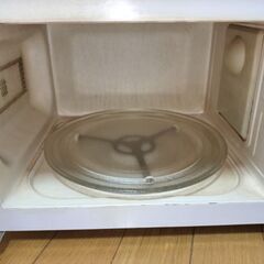電子レンジ（ターンテーブル式）ヘルツフリーの画像