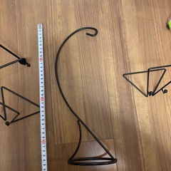 インテリア雑貨　ワイヤースタンド　ディスプレイスタンド　写真立て　の画像
