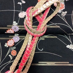 『極上・逸品』黒地の名古屋帯
の画像