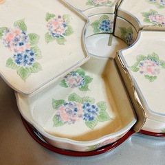 美濃焼 回転式 菓子器 6つ仕切り 陶器 小物入れ 花柄 レトロの画像