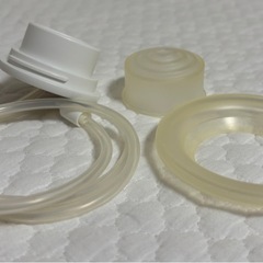 ピジョン さく乳ボトルキット【1部品欠損】の画像