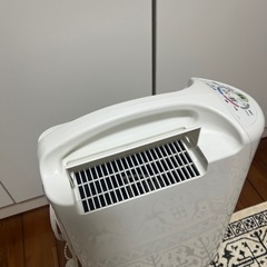 コロナCORONA 衣類乾燥除湿機　ルーバー、タイマー機能付きの画像