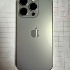 美品：iPhone15pro 128gbの画像