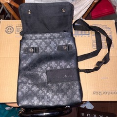 GYP1212 PATRICK COX ブラック ショルダーバッグ　パトリックコックス の画像