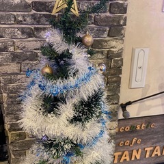 クリスマスツリーの画像