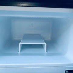 comfee ノンフロン冷凍冷蔵庫  RCT90BLの画像