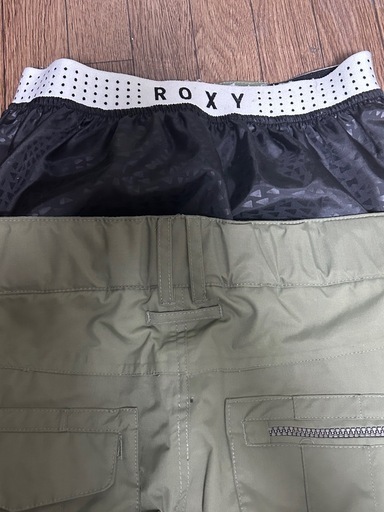 ロキシー　スノーボード　ウェア　スキー