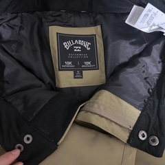 新品未使用！birrabong スノーボード　ウェア　ズボンの画像