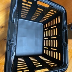 丈夫なカゴの画像
