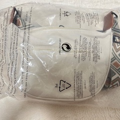 ショルダーバッグの画像