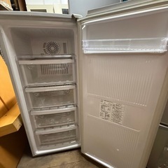 三菱冷凍ストッカー！122Ｌの画像