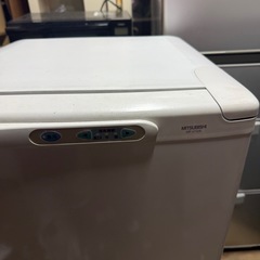 三菱冷凍ストッカー！122Ｌの画像