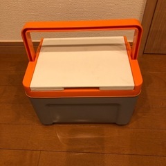 クーラーボックス　コンパクトタイプの画像