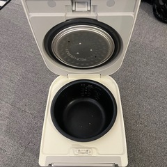 炊飯器　タイガー　3号炊きの画像