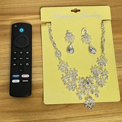 結婚式小物ブライダルアクセサリーの画像