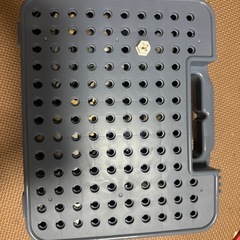 スリーコインズのネジのおもちゃの画像