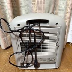 セラミックファンヒーターの画像