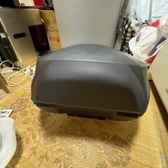 SHAD SH39バイクBOX(バックレスト付き)の画像