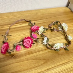 フラワーヘアアクセサリーの画像