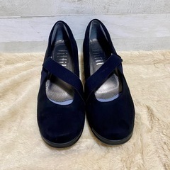 【新品未使用】 fitfit フィットフィット ウェッジパンプス 黒22.5㎝の画像