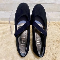 【新品未使用】 fitfit フィットフィット ウェッジパンプス 黒22.5㎝の画像