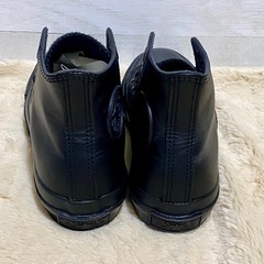コンバース オールスター レザー ハイカット モノクロ 黒 22cmの画像
